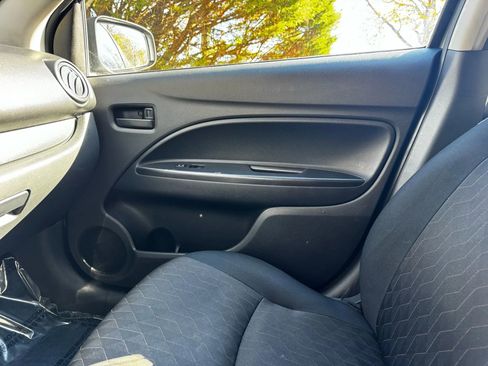 Used 2021 Mitsubishi Mirage LE image 10