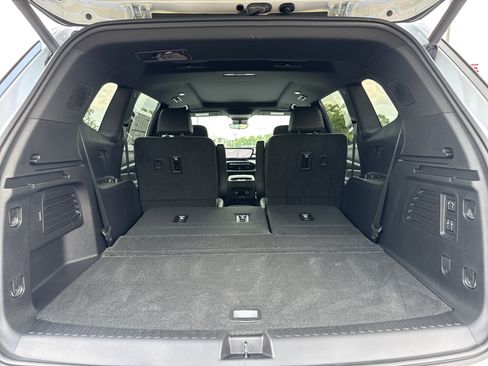 New 2026 Buick Enclave Avenir w/ Super Cruise Package FWD image 35