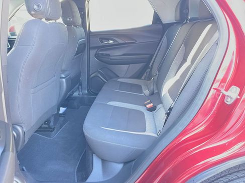 Used 2025 Chevrolet TrailBlazer LT image 25