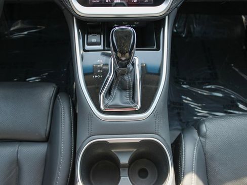 Used 2021 Subaru Outback Limited XT image 18