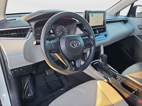 Used 2023 Toyota Corolla Cross L FWD image 9