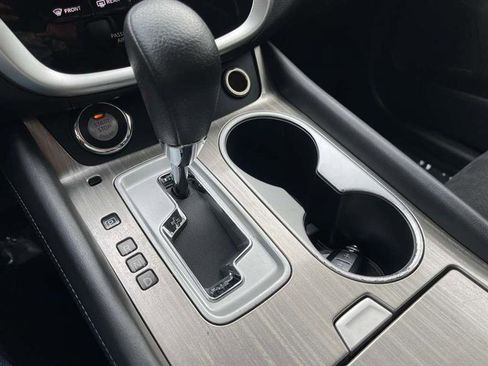 Used 2017 Nissan Murano S w/ Navigation Package image 27