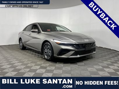 Used 2024 Hyundai Elantra Blue