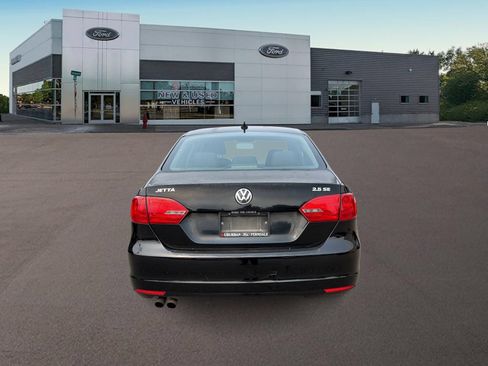 Used 2012 Volkswagen Jetta SE FWD image 7