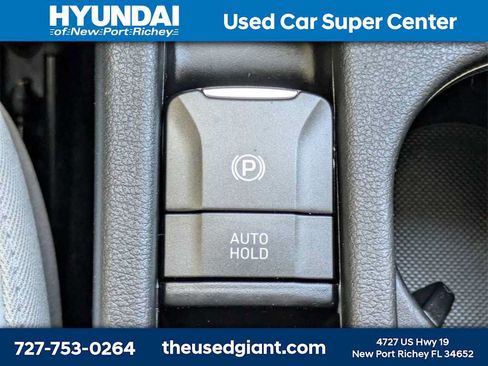 Used 2023 Hyundai Kona Limited AWD/4WD image 32