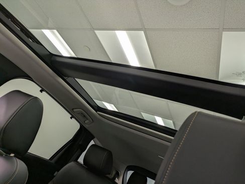 Certified 2024 MAZDA CX-90 Plug-In Hybrid w/ Premium Pkg image 20