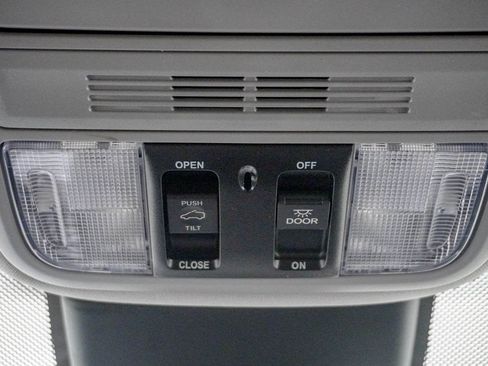 Used 2024 Honda Odyssey EX-L image 28