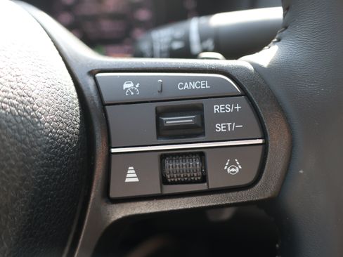 Used 2025 Honda Accord EX-L image 28