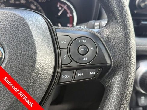 Used 2025 Toyota RAV4 XLE w/ Convenience Package AWD/4WD image 16