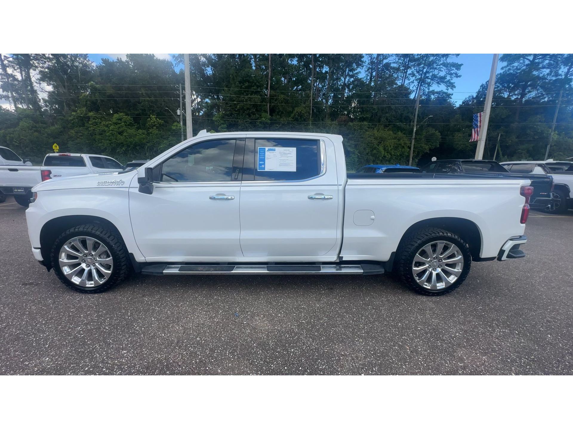 Used 2020 Chevrolet Silverado 1500 High Country w/ Trailer Camera Package AWD/4WD image 5