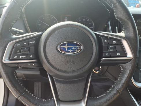 Used 2023 Subaru Outback Premium AWD/4WD image 7