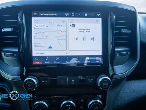 Used 2024 RAM 3500 Tradesman w/ Convenience Group image 18