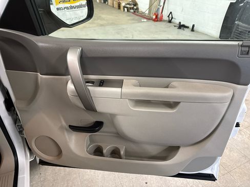 Used 2011 GMC Sierra 1500 SLE w/ Power Tech Package image 50