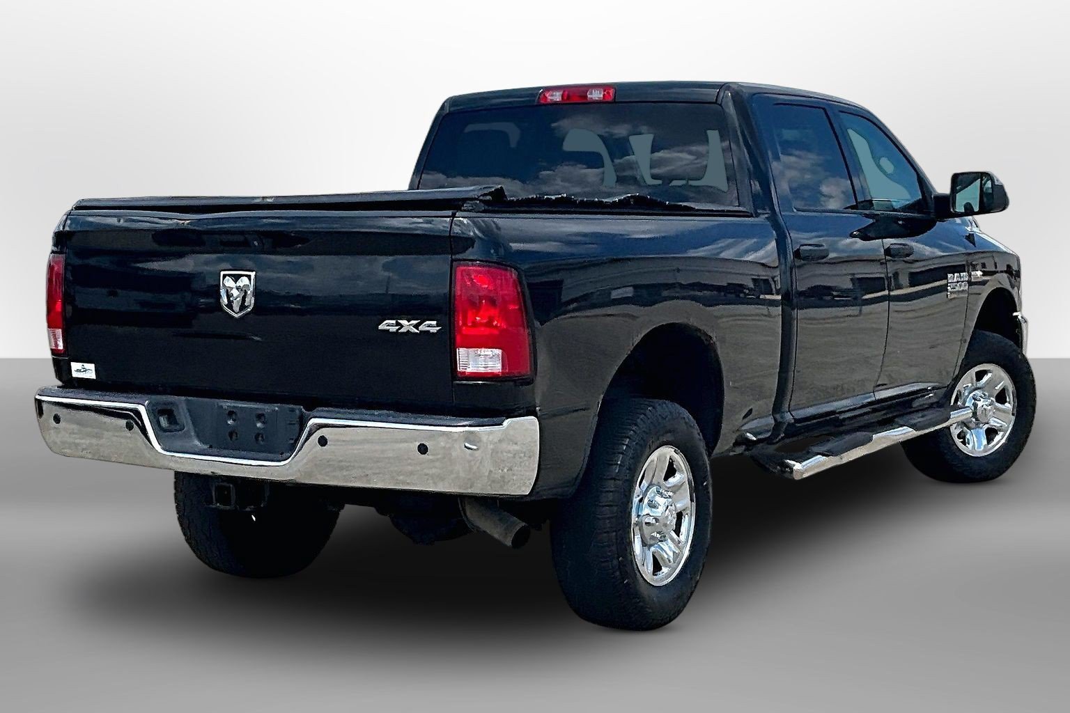 Used 2017 RAM 2500 Tradesman w/ Chrome Appearance Group AWD/4WD image 10