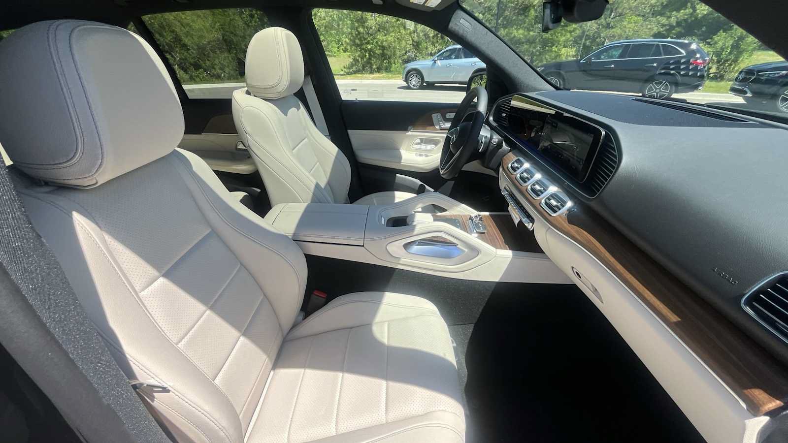 Used 2026 Mercedes-Benz GLE 350 4MATIC image 11