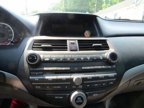 Used 2012 Honda Accord LX image 15
