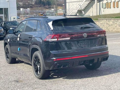 New 2026 Volkswagen Atlas Cross Sport SEL R-Line image 8