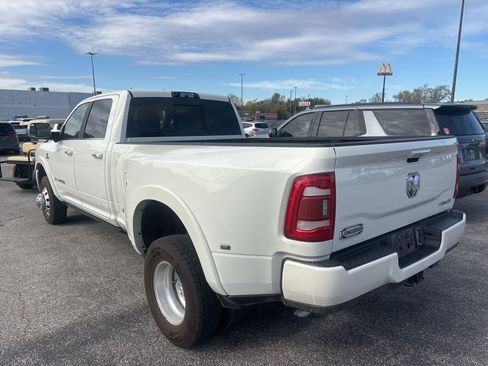 Used 2022 RAM 3500 Limited image 7
