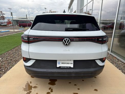 Used 2021 Volkswagen ID.4 Pro w/ ID.4 Protection Package image 6