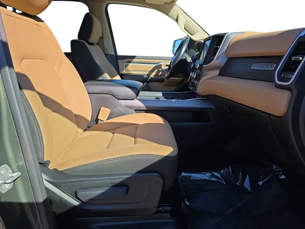 Used 2020 RAM 1500 Big Horn AWD/4WD image 22