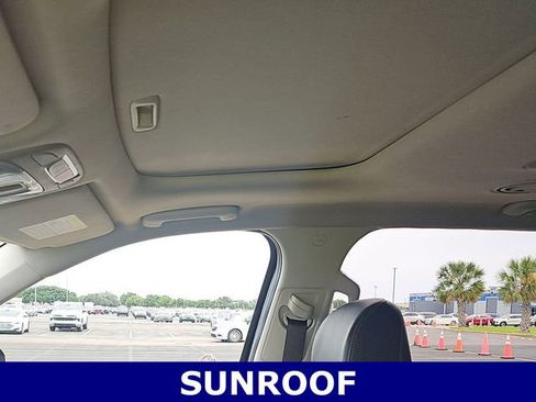 Used 2025 Kia Telluride S AWD/4WD image 8