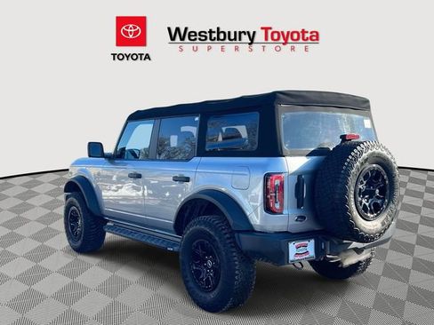 Used 2022 Ford Bronco Wildtrak image 11