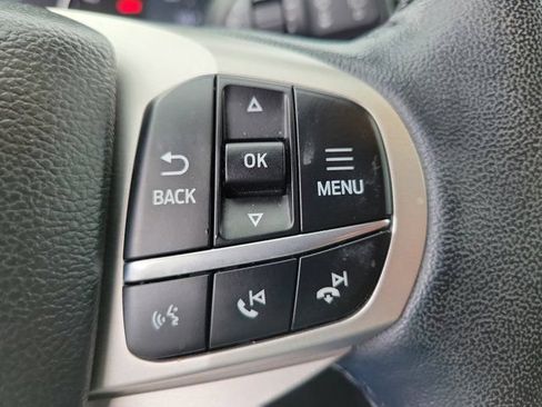 Certified 2023 Ford Explorer XLT RWD image 21