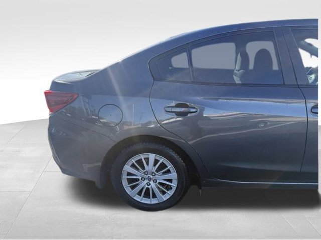Used 2018 Subaru Impreza 2.0i Premium AWD/4WD image 4