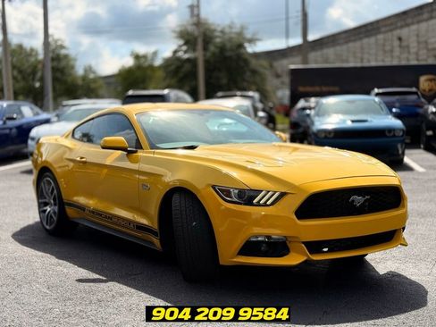 Used 2017 Ford Mustang GT RWD image 13