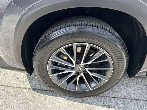 Certified 2025 Lexus NX 250 FWD w/ Accessory Package (Z1) image 10