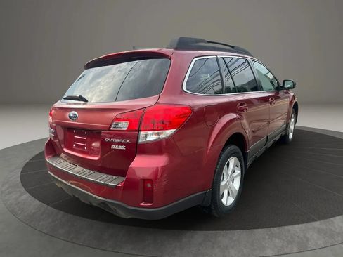 Used 2014 Subaru Outback 2.5i Limited AWD/4WD image 5