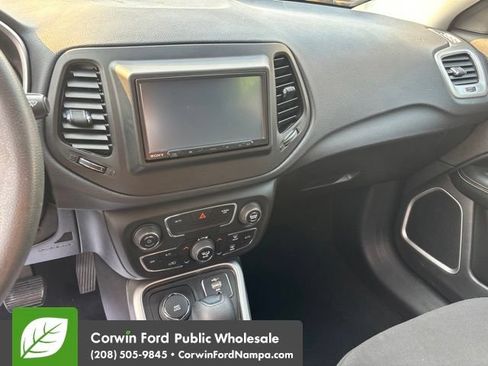 Used 2020 Jeep Compass Sport AWD/4WD image 18