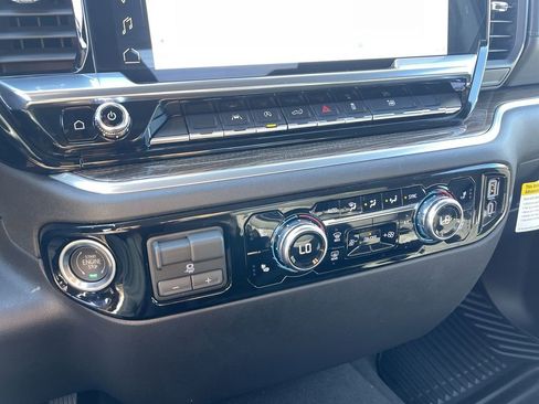 New 2026 GMC Sierra 1500 Elevation AWD/4WD image 34
