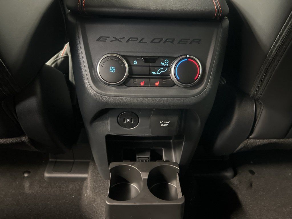 New 2026 Ford Explorer ST-Line w/ ST-Line Street Pack AWD/4WD image 34