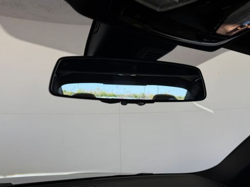 Used 2026 BMW 330i Sedan w/ Convenience Package RWD image 18