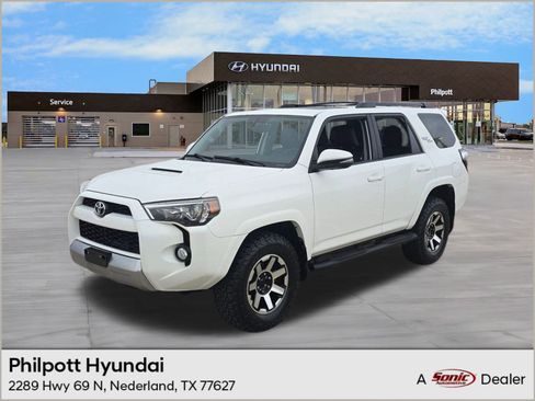 Used 2019 Toyota 4Runner TRD Off-Road Premium image 1