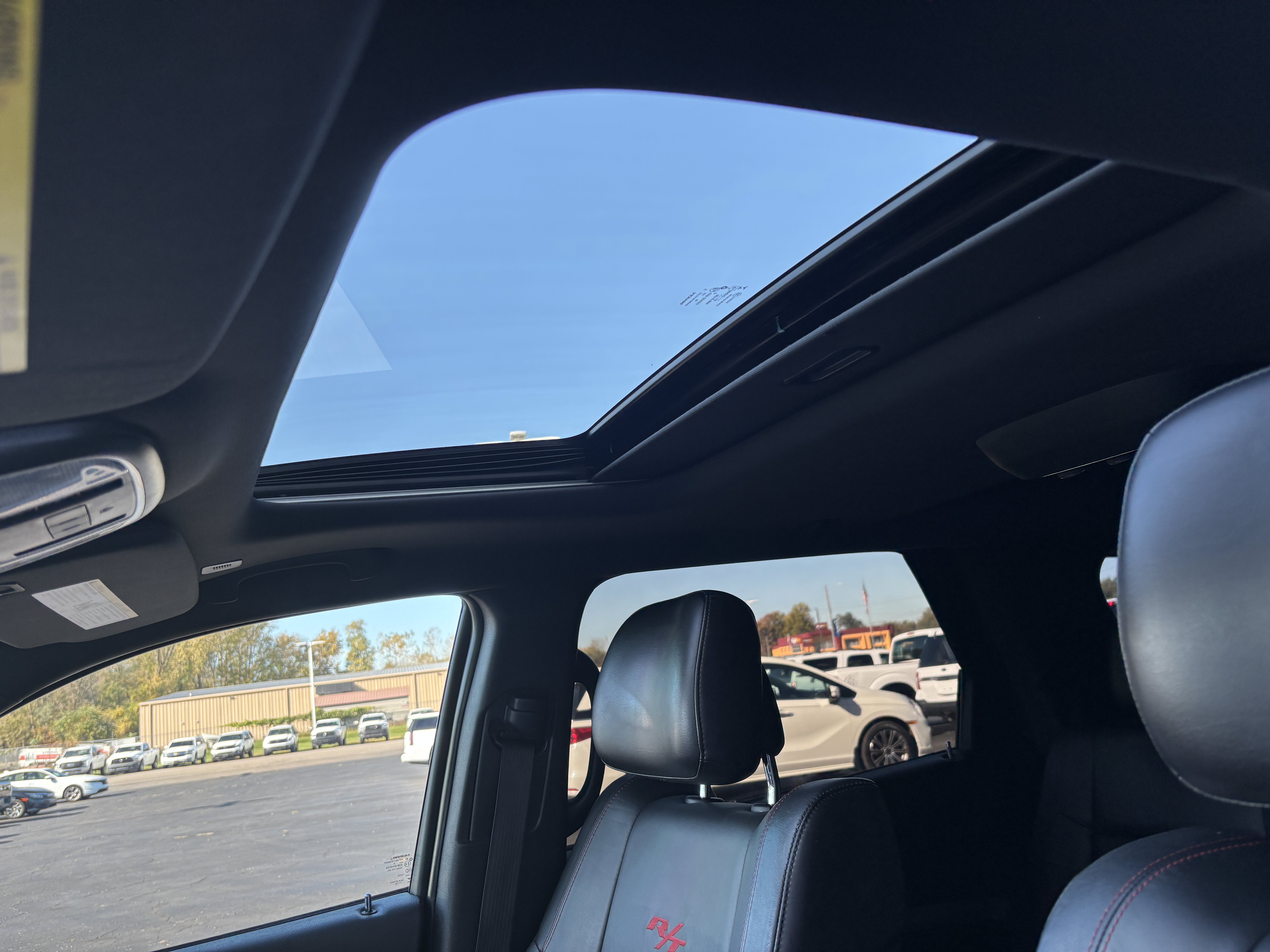 Used 2018 Dodge Durango R/T AWD/4WD image 16