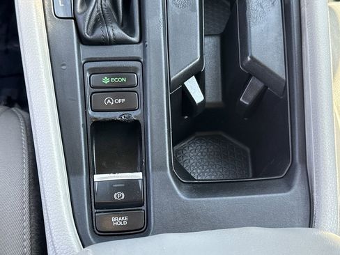 Used 2023 Honda Accord EX image 16