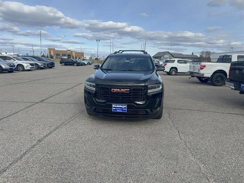 Used 2023 GMC Acadia SLE w/ Infotainment Package AWD/4WD image 7