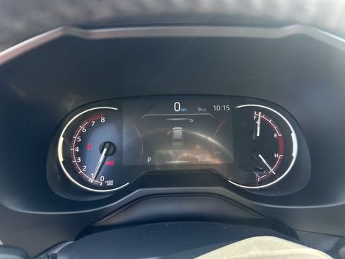 Used 2020 Toyota RAV4 Limited FWD image 18