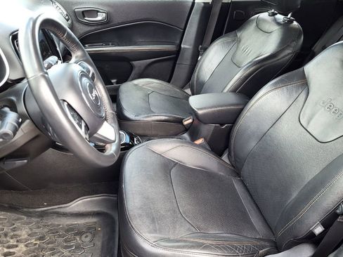 Used 2017 Jeep Compass Limited w/ Navigation Group image 16