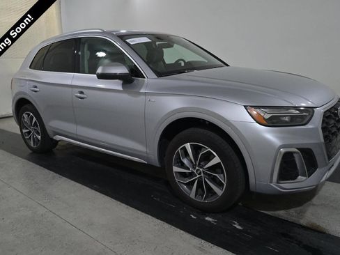 Used 2022 Audi Q5 2.0T Premium Plus w/ Premium Plus Package image 1