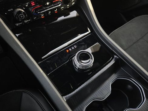 New 2025 Jeep Grand Cherokee Altitude image 23