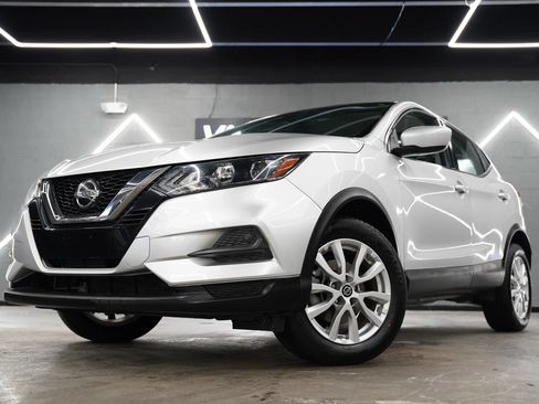 Used 2021 Nissan Rogue Sport S AWD/4WD image 2