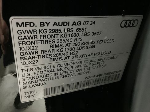 Used 2024 Audi SQ8 Premium Plus AWD/4WD image 30