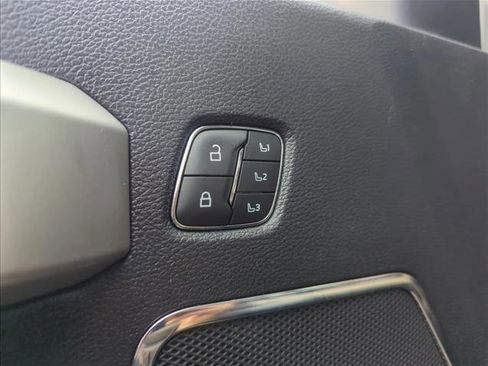 Used 2021 Ford F250 Lariat w/ Lariat Value Package image 27