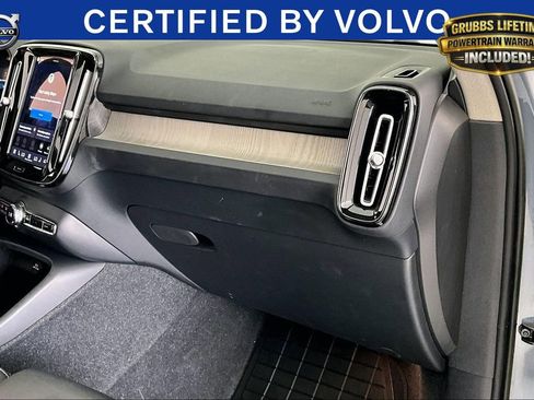Certified 2023 Volvo XC40 B4 Plus w/ Driver Assist Package FWD image 22
