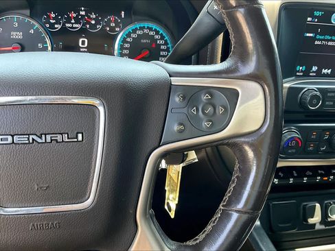 Used 2018 GMC Sierra 1500 Denali RWD image 25