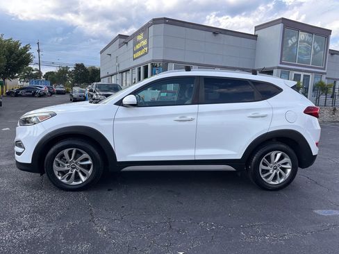 Used 2017 Hyundai Tucson SE image 9