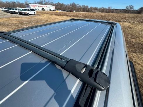 Used 2003 Ford Excursion XLT image 18